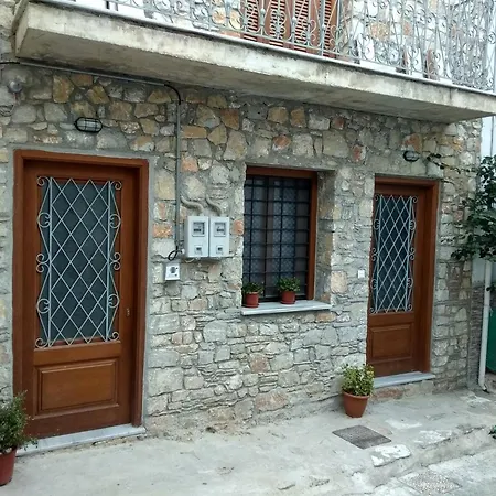 Jenny's House Дом отдыха *